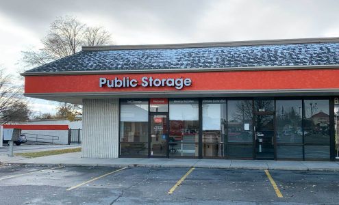 Public Storage