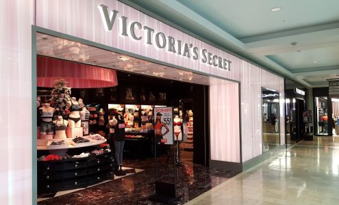 Victoria's Secret & PINK by Victoria's Secret