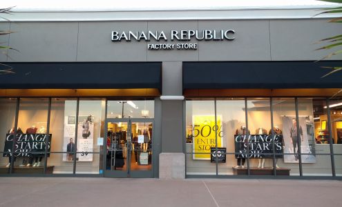 Banana Republic Factory Store