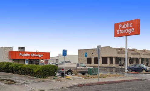 Public Storage