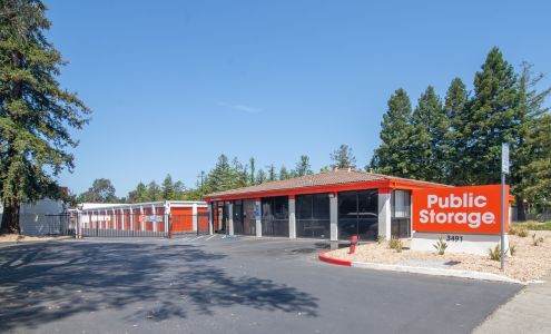 Public Storage