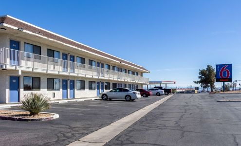 Motel 6 Mojave, CA