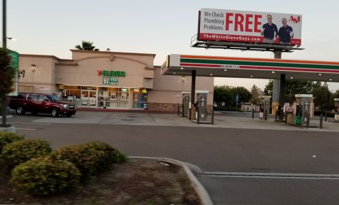 7-Eleven