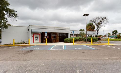 Bank of America (with Drive-thru services)