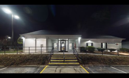 Bank of America (with Drive-thru ATM)