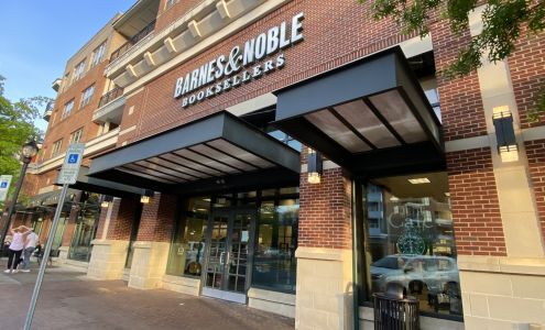 Barnes & Noble