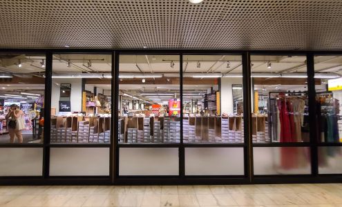 DSW Designer Shoe Warehouse