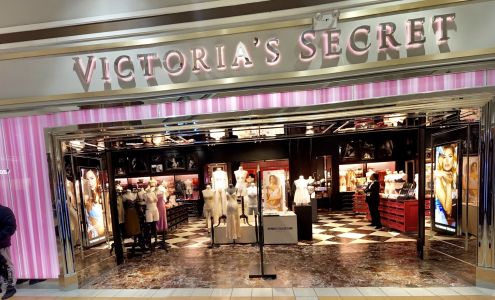 Victoria's Secret & PINK by Victoria's Secret