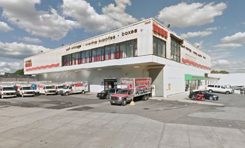 U-Haul Moving & Storage of Woodside