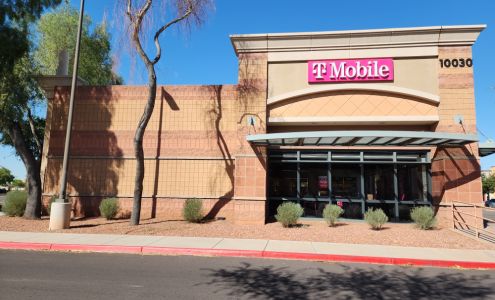 T-Mobile Experience Store