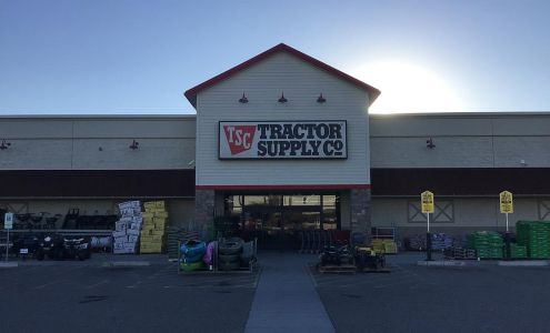 Tractor Supply Buckeye
