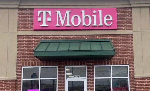 T-Mobile Authorized Retailer