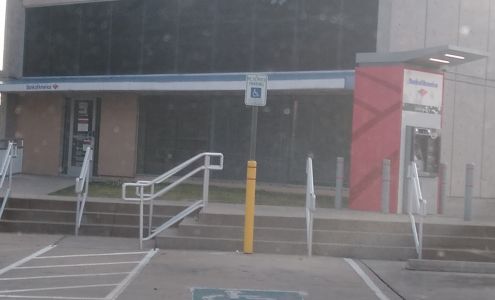 Bank of America (Lobby Service Only)