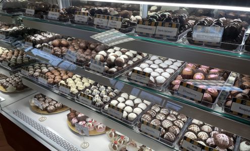 Dinstuhl's Fine Candies