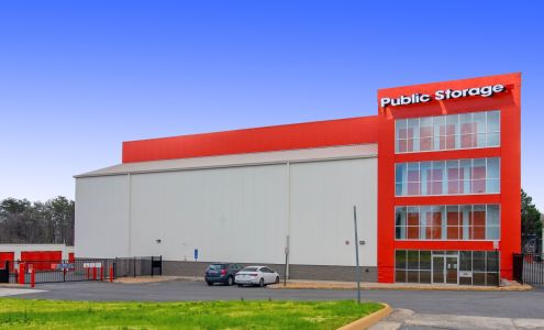 Public Storage