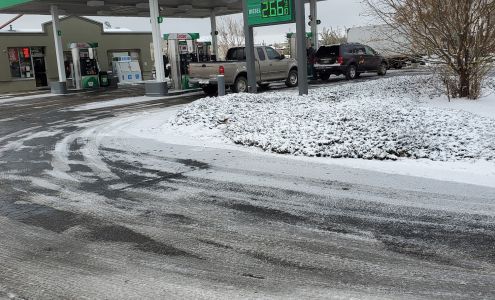 Sinclair Gas Station