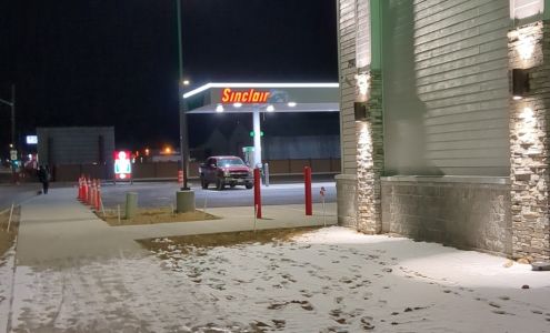 Sinclair Gas Station