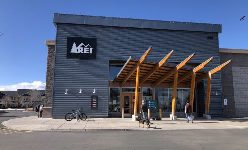 REI Flagstaff