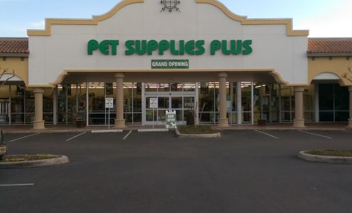 Pet Supplies Plus Valrico