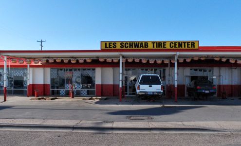 Les Schwab Tire Center