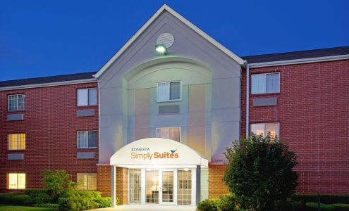 Sonesta Simply Suites Chicago Naperville