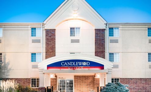 Candlewood Suites Kenosha, an IHG Hotel