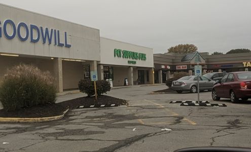 Pet Supplies Plus Kansas City (Lee's Summit)