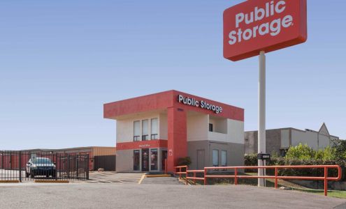 Public Storage