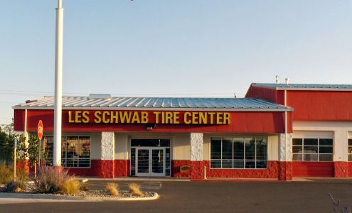 Les Schwab Tire Center