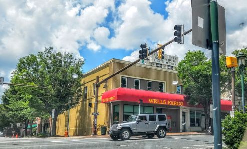 Wells Fargo Advisors