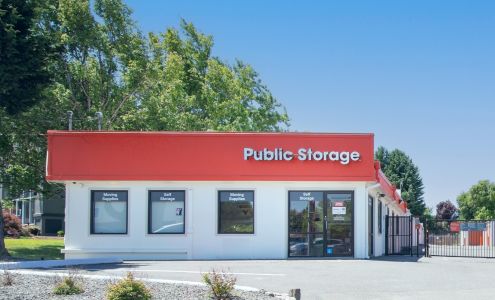 Public Storage