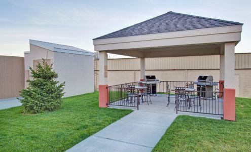 Candlewood Suites Williston by IHG