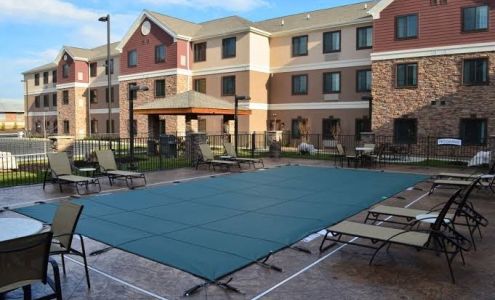 Staybridge Suites Bowling Green by IHG