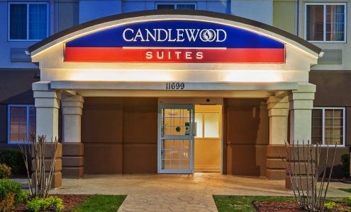 Candlewood Suites Tulsa NE - Owasso, an IHG Hotel