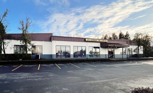 Les Schwab Tire Center