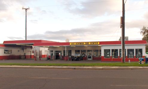 Les Schwab Tire Center