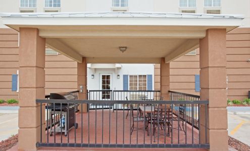 Candlewood Suites la Porte, an IHG Hotel