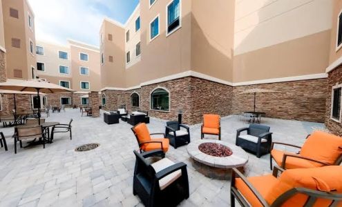 Staybridge Suites Ann Arbor- Univ. of Michigan