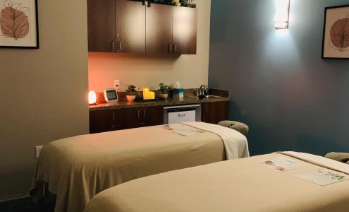 Hand and Stone Massage and Facial Spa