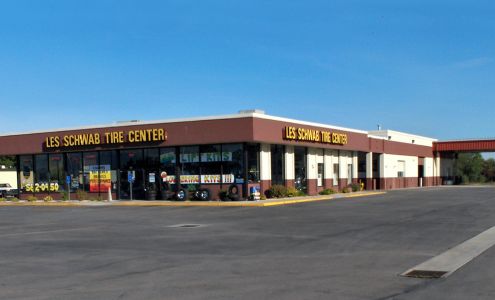 Les Schwab Tire Center