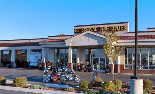 Les Schwab Tire Center