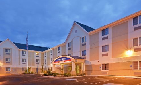 Candlewood Suites Oak Harbor, an IHG Hotel