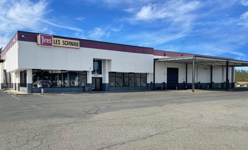 Les Schwab Tire Center