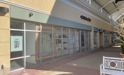 COACH Outlet