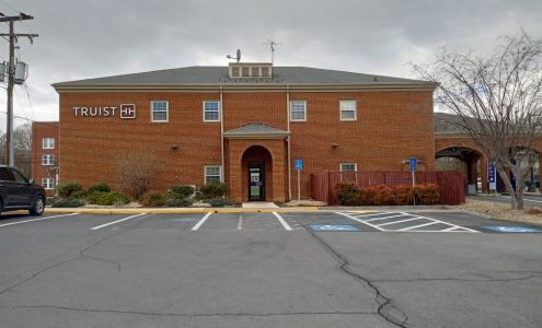 Truist Woodstock