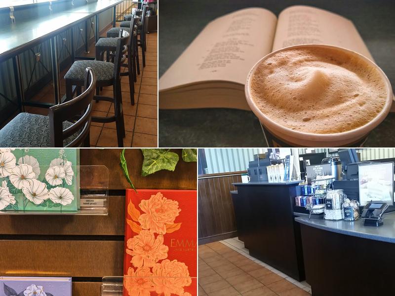 Barnes and Noble Starbucks Cafe