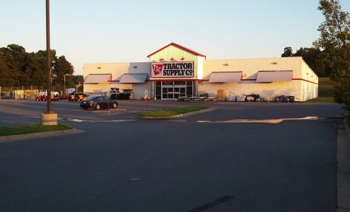 Tractor Supply Little Rock