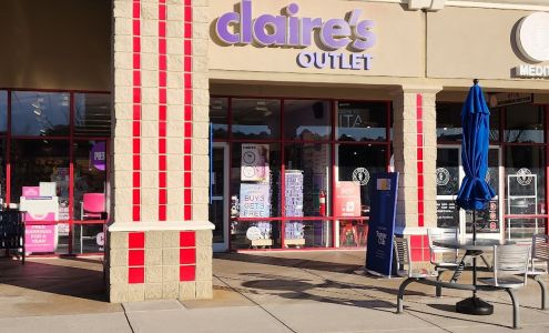 Claire's Locust Grove