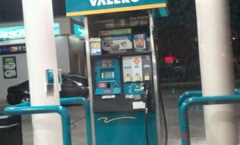 Valero Corner Store