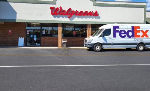 Walgreens Colonial Beach